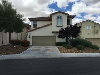 2459 Kaymin Ridge Rd, Henderson NV  89052-5843 exterior