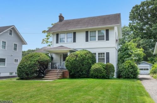 16 Columbus Ave, Montclair, NJ 07042-5006