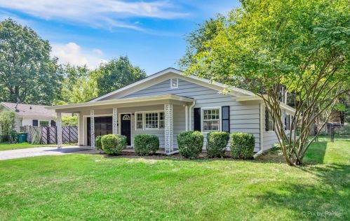 604 Harmony Dr, North Aurora, IL 60542-1518