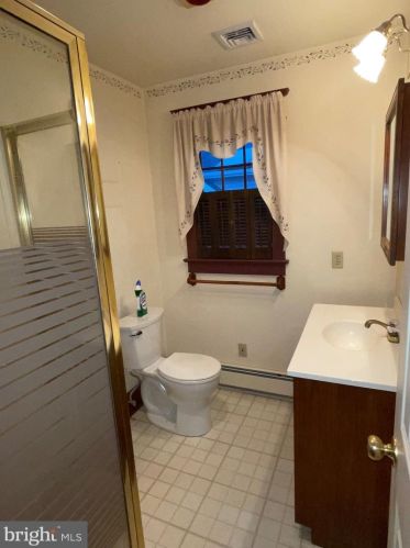 131 Marne Ave, Haddonfield NJ 08033-1443 exterior