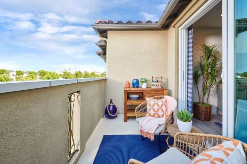 4365 Pacifica Way, Oceanside, CA 92056-5774