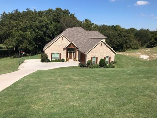 4141 Swan Lake Ct, Midlothian TX  76065-6814 exterior