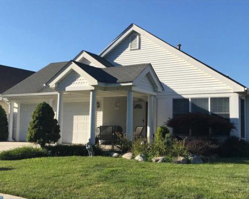 404 Kingsridge Rd, Lakehurst, NJ 08759-4631