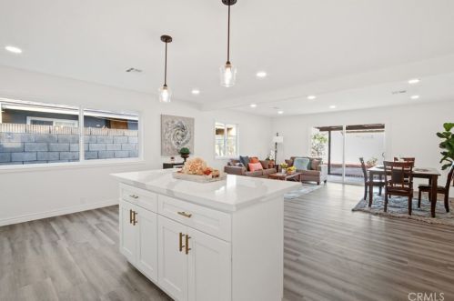 2913 Raymar St, Santa Ana CA  92704-1546 exterior