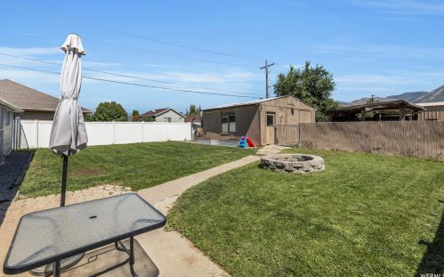 819 300, Woodland Hills UT 84653-9423 exterior