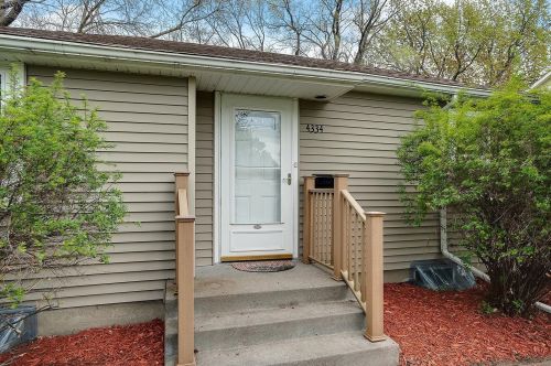 4334 Unity Ave, Minneapolis, MN 55422-1209
