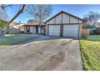1420 Trammell Dr, Fort Worth TX  76126-3827 exterior