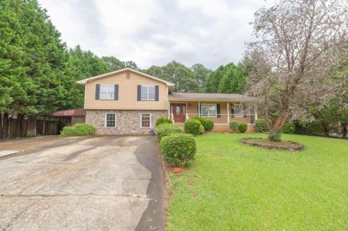 2270 Briarwood Cir, Conyers, GA 30094-5022