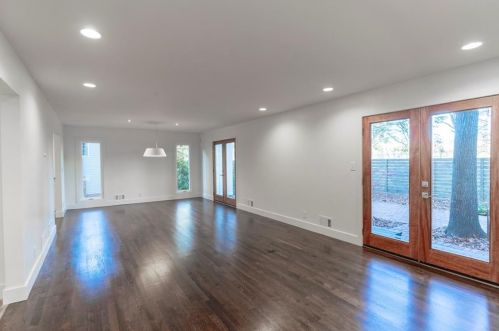 1145 Churchill Downs Rd, Atlanta GA  30319-1077 exterior