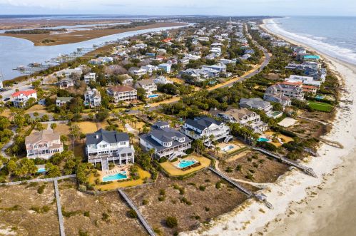 116 Charleston Blvd, Isle Of Palms, SC 29451-2123