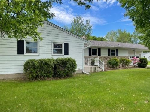 3652 413th Ave, Day, MN 55006-3114