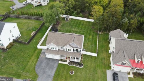 402 Chickamauga Dr, Harpers Ferry WV  25425 exterior