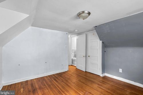 9910 Gardiner Ave, Silver Spring MD 20902-5111 exterior