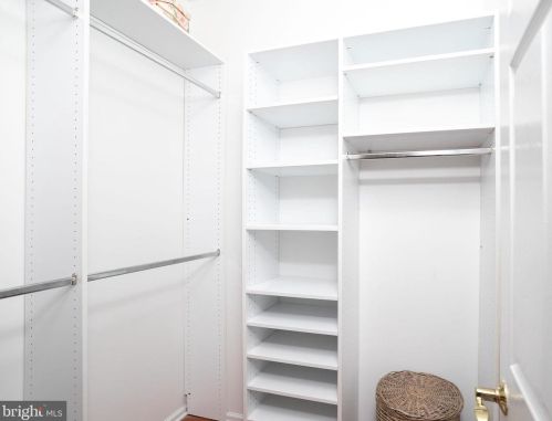 259 Meadowlark Dr, Trenton NJ  08690-3578 exterior