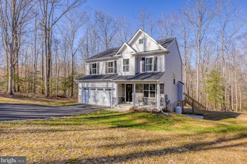 151 Wood Landing Rd, Fredericksburg, VA 22405-3555