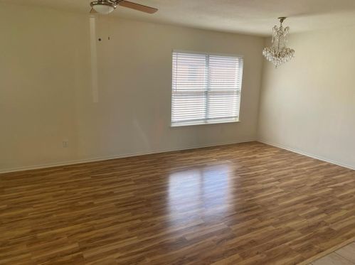 12940 Dionysus Dr, Austin TX  78753-2078 exterior