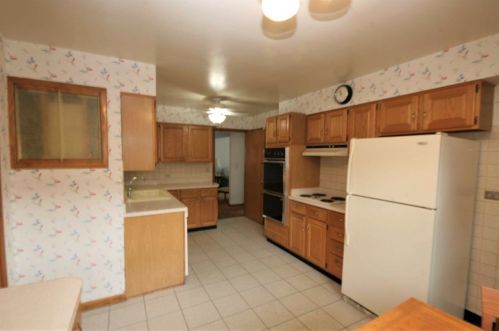 4842 Nagle Ave, Chicago, IL 60630-2926