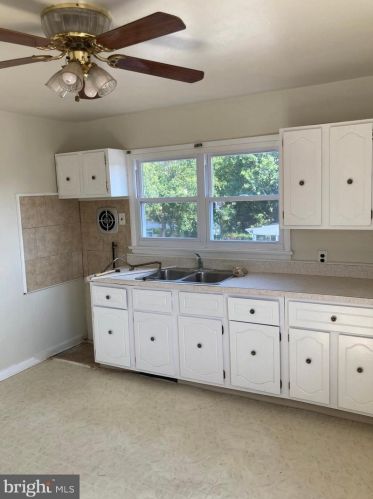 845 Lalor St, Trenton NJ  08611-3506 exterior