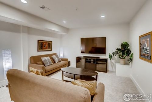 1223 Cedar Ave, Boulder CO  80304-3113 exterior