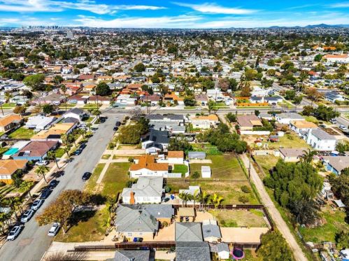 727 Alpine Ave, Chula Vista CA  91910-5908 exterior