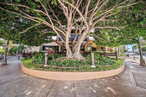 1778 Ala Moana Blvd, Honolulu HI  96815-1658 exterior