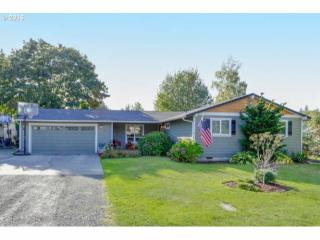 175 6th St, Interlachen, OR 97024-1942