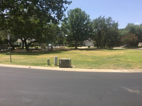 428 Hanover Ct, Georgetown, TX 78633-4450