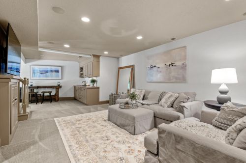 12055 Gantry Ct, Saint Paul MN  55124-6200 exterior