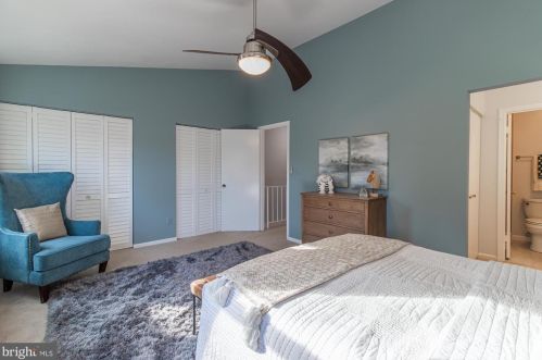 125 Kinsman View Cir, Silver Spring MD 20901-1600 exterior