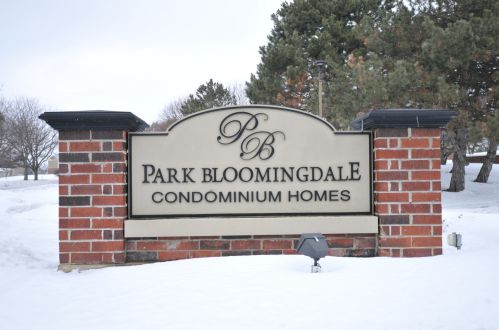 108 Glengarry Dr, Hanover Park, IL 60108-2606