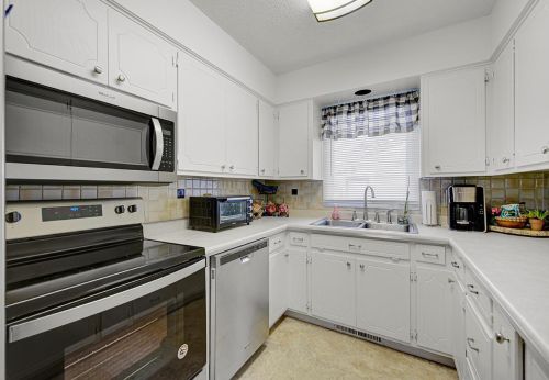 2070 Ivy St, Saint Paul MN  55109-4029 exterior