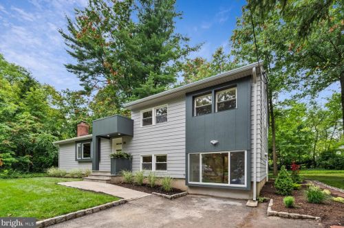 150 Loomis Ct, Princeton NJ  08540-3439 exterior