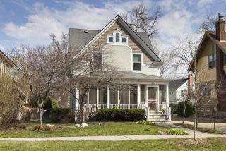 2514 40th St, Minneapolis MN  55410-1211 exterior
