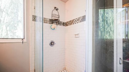 3580 Larchwood Pl, Riverside CA  92506-1236 exterior