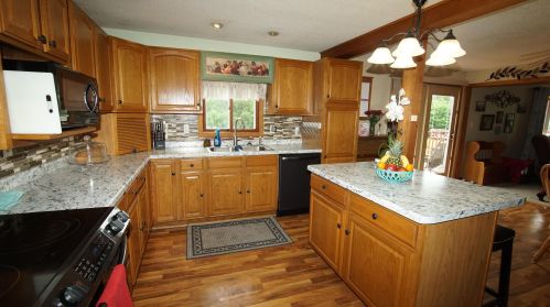 46825 Oak Hill Ln, La Crescent, MN 55947-4218
