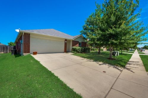 1210 Augustin Dr, Princeton TX  75407-2811 exterior