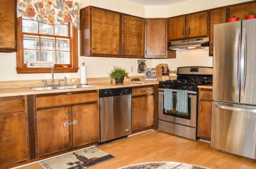 57 Sawyer Rd, Keene, NH 03431-2135