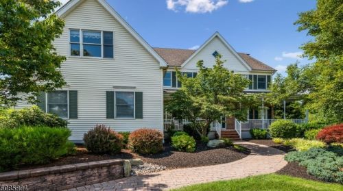35 Scenic Hills Ct, Montgomery, NJ 08502-5137