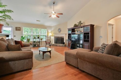 157 Sinyard Cir, Hiram, GA 30141-3566