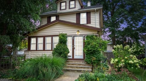 12 Edgebrook Pl, Cranford, NJ 07016-3005