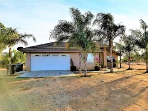 22243 Fisher St, Perris, CA 92570-8042
