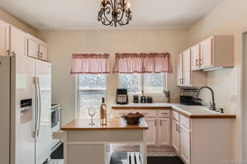 1629 7th Ave, Greeley CO  80631-5801 exterior