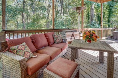 7243 Flat Rock Trl, Porterdale, GA 30014-3224