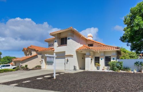 207 Shadowhawk Ct, Vacaville, CA 95688-1034