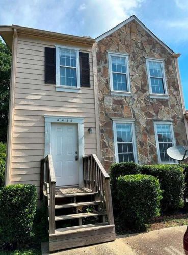 6432 Bedford Ln, Lithonia, GA 30058-8900
