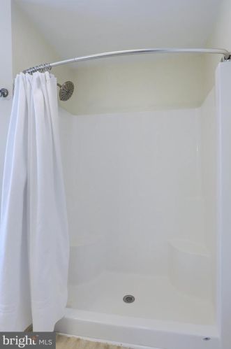 1518 Sunset Ave, Lancaster PA  17601-4328 exterior