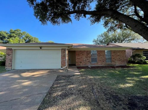 3816 Wedgworth Rd, Fort Worth TX  76133-2952 exterior
