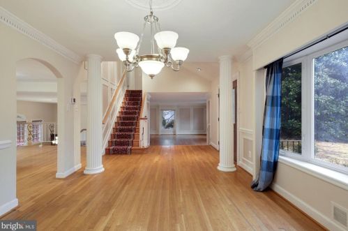 13908 Gate Dr, Silver Spring MD 20906-2208 exterior