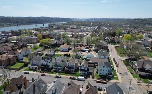 392 Vermont Ave, Rochester PA  15074-2060 exterior