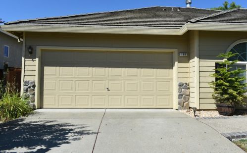 100 Foley Ln, Folsom, CA 95630-3273